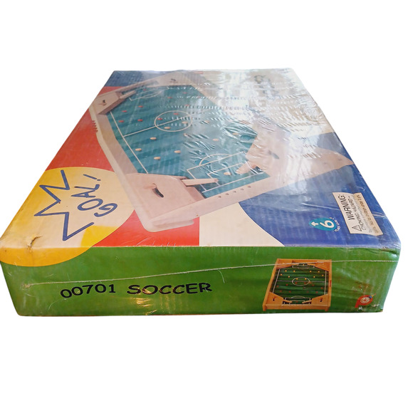 Pintoy Vintage Wooden Soccer Pinball Style Game NEW in Plastic Copyright 2000 6+ - Picture 2 of 5